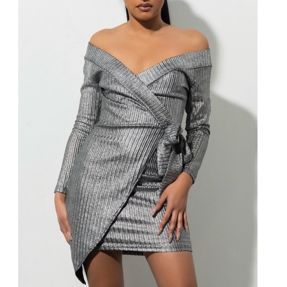 Luxxel Dresses & Skirts - NWT Luxxel silver wrap dress